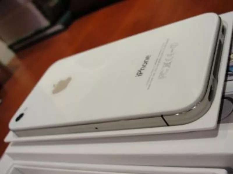 Apple iPhone 4S Phone