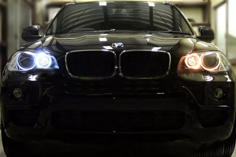Суперяркие ангельские глазки на BMW 3