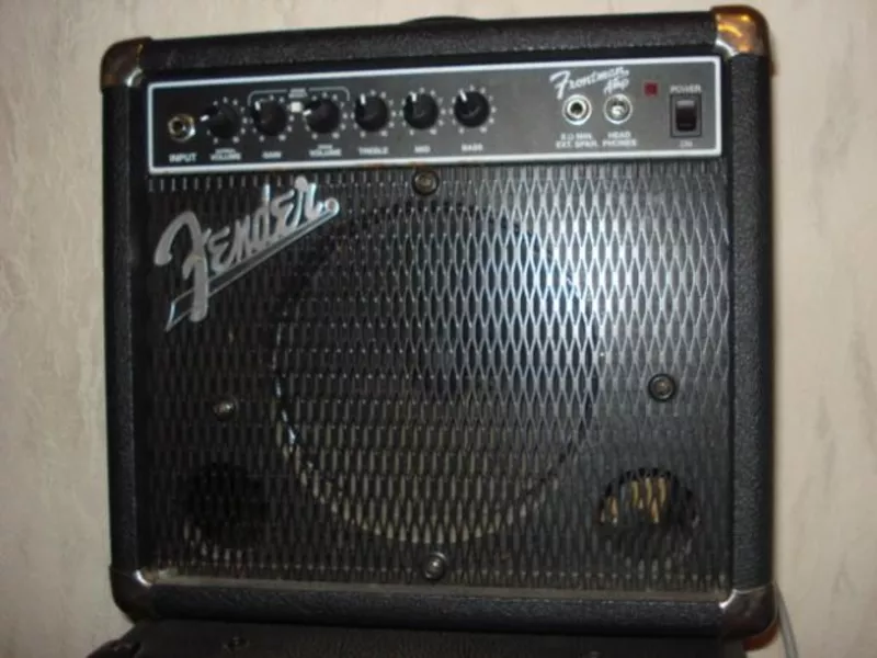 комбик Fender Frontman 15w (USA)